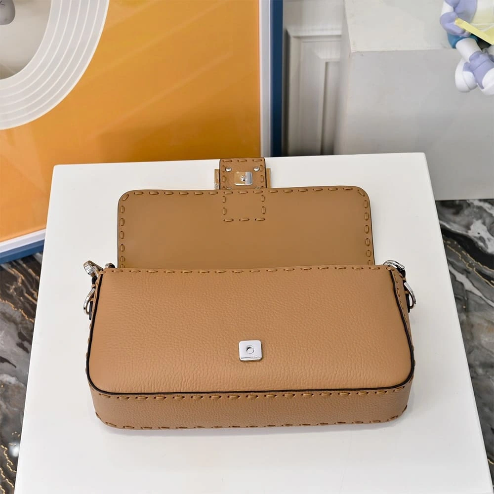 Fendi Baguette Practical 3133