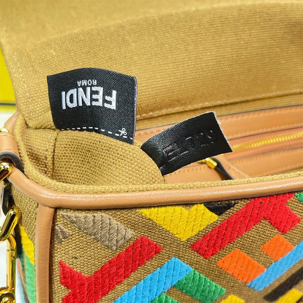 Elegant Fendi Baguette 3061