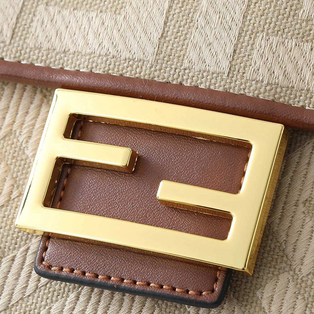 Fendi Baguette Durable 3132
