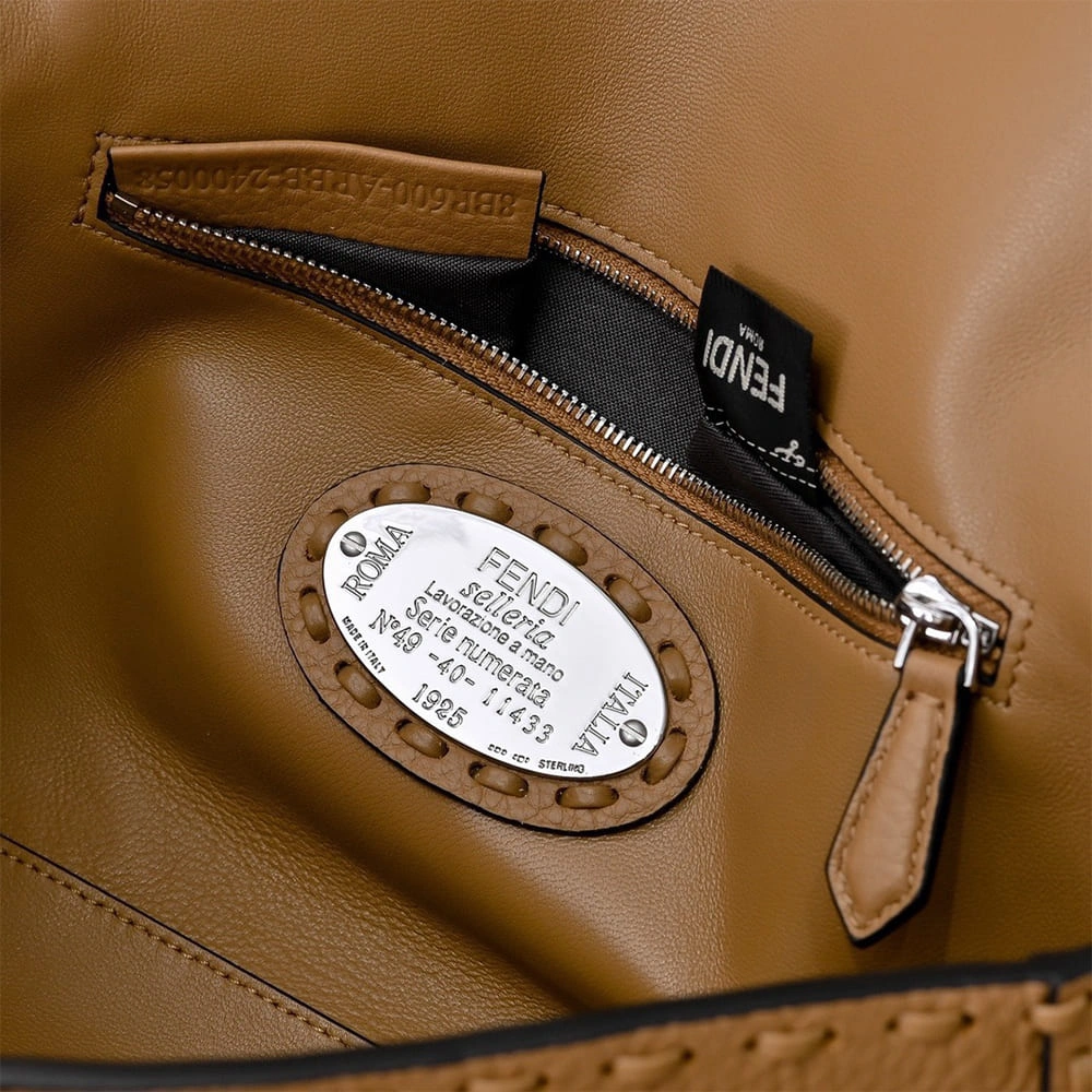 Fendi Baguette Practical 3133