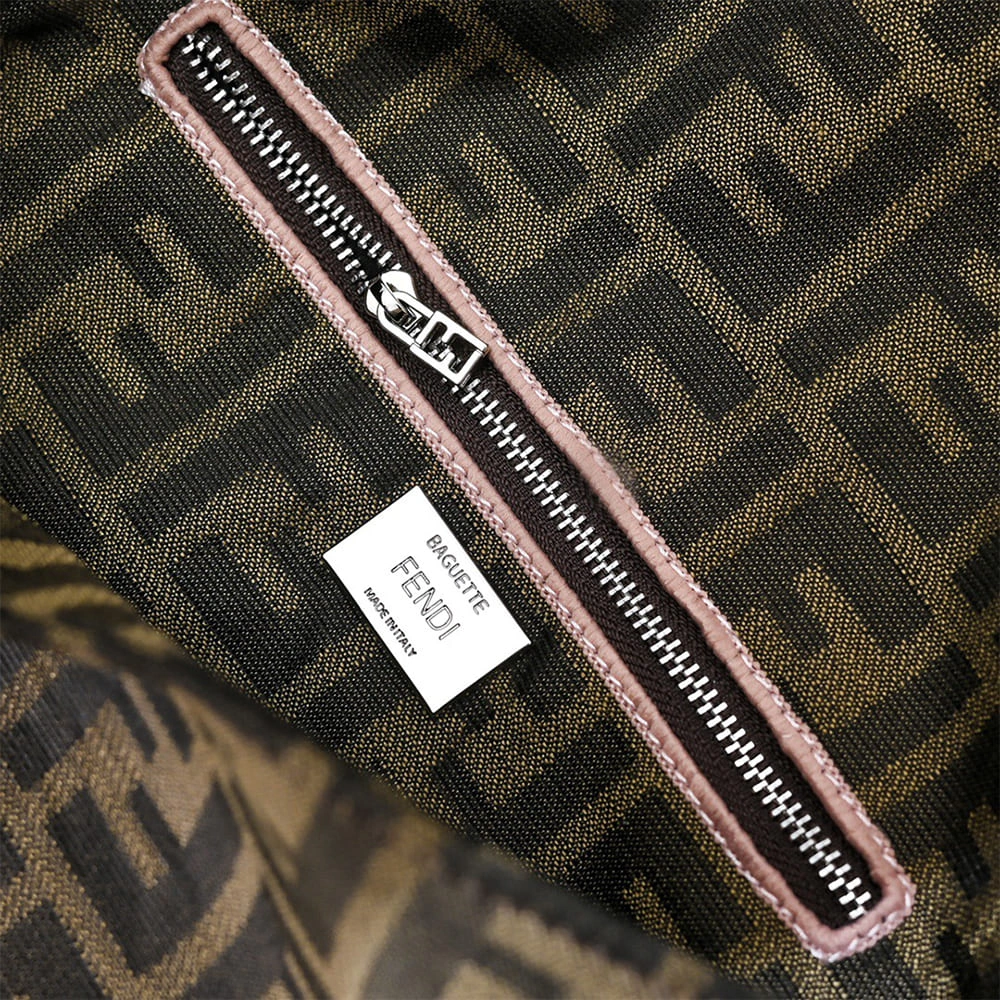 Fendi Baguette Original 3110