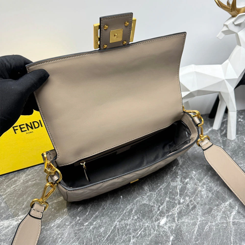 Fendi Baguette Breathable 3068