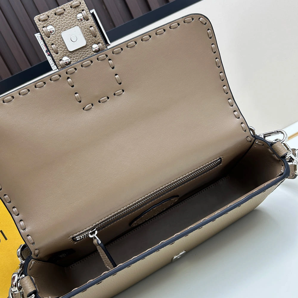 Fendi Baguette Thermal 3077