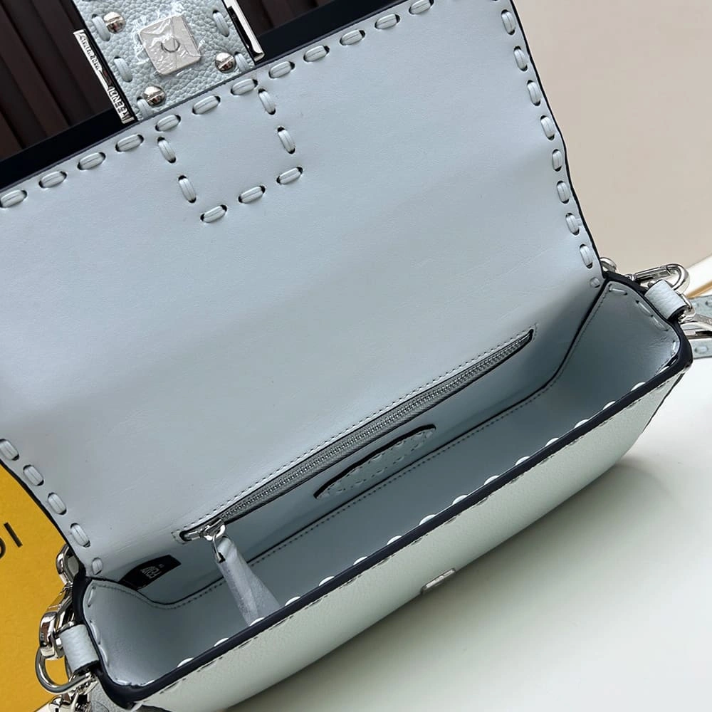 WeatherProof Fendi Baguette 3147