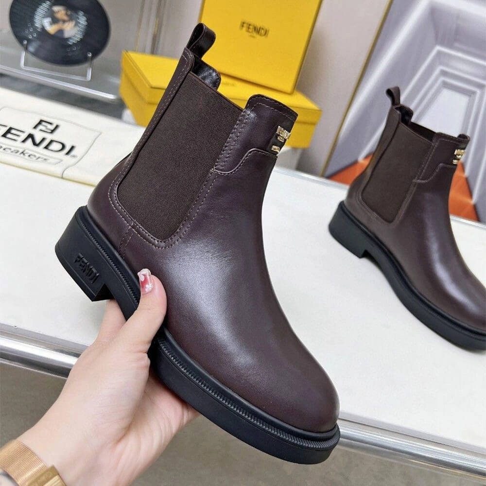 Supportive Fendi Boots 3389