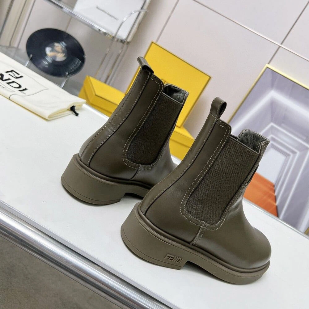 Comfortable Fendi Boots 3417