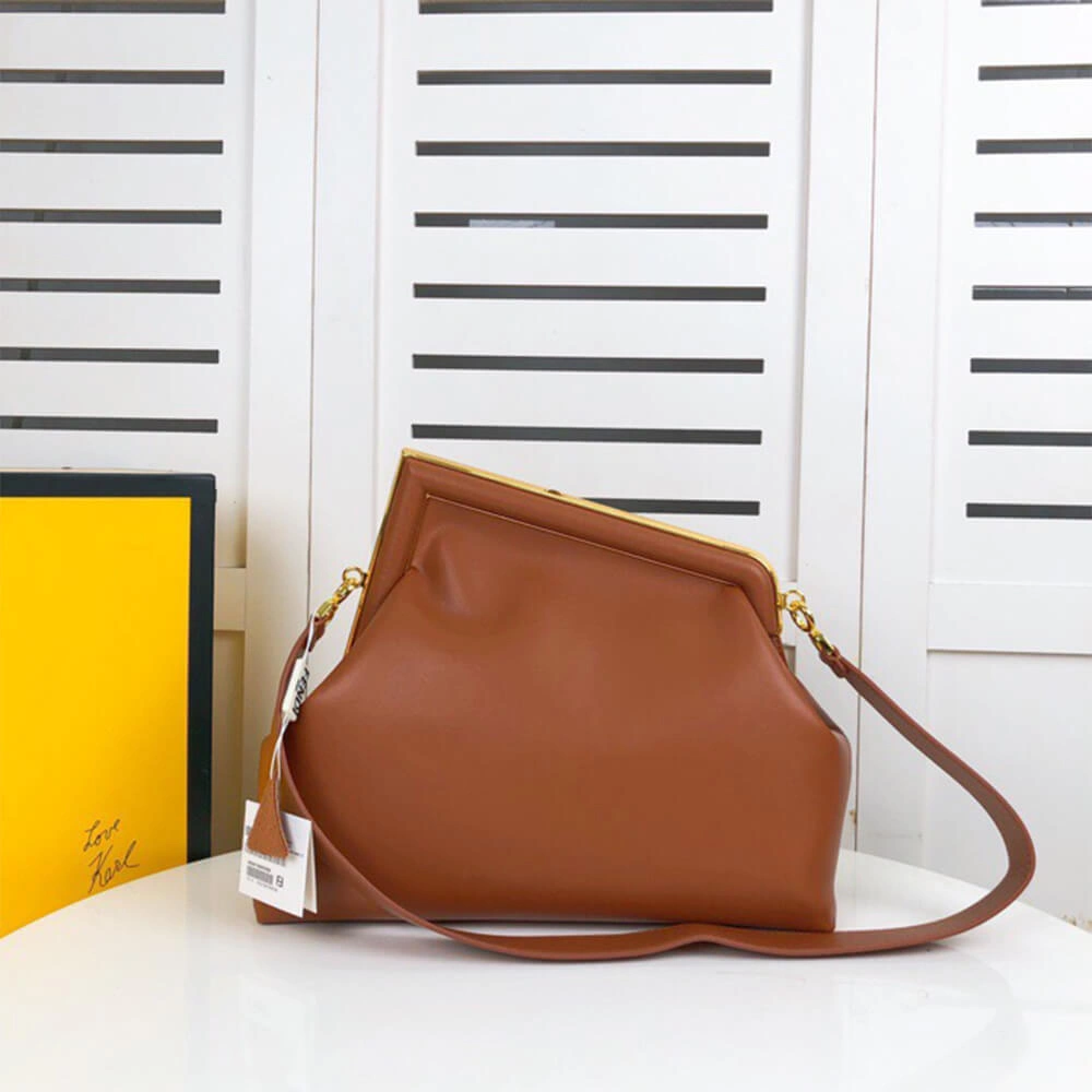 Fendi First Medium Bright 3100