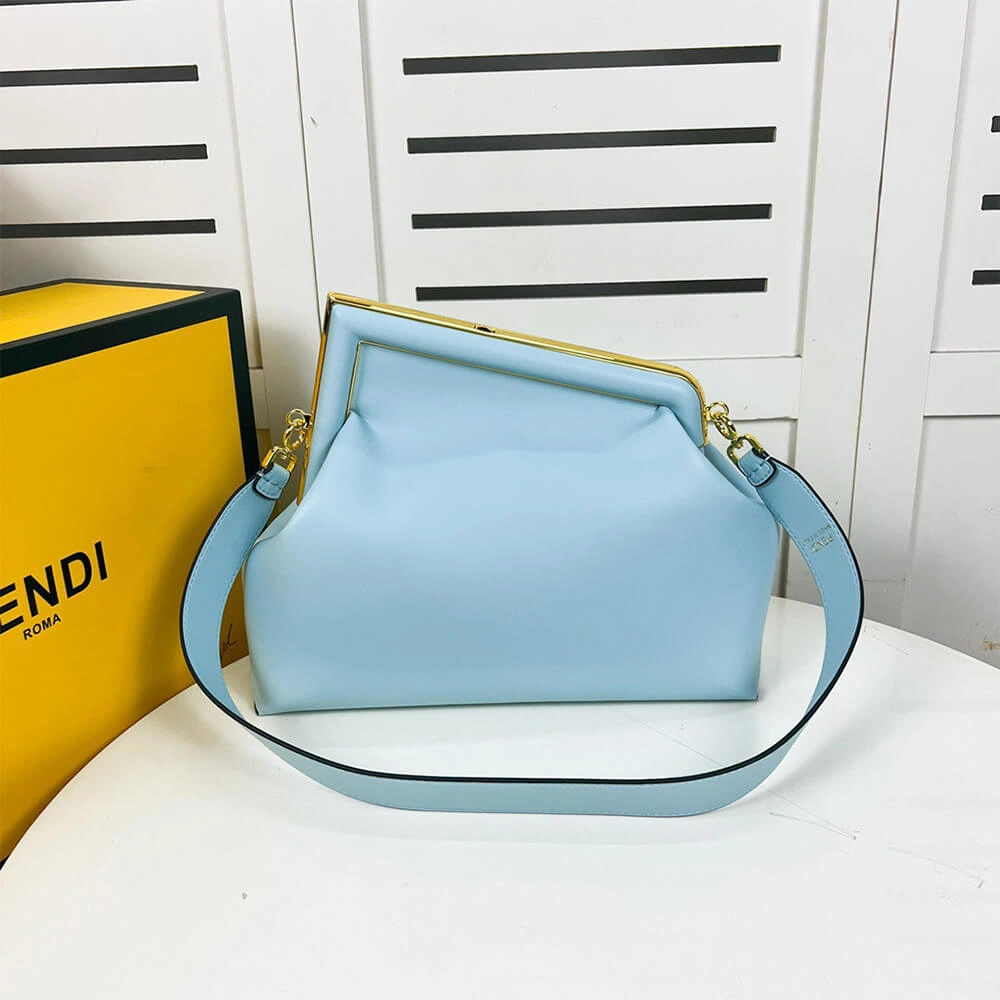 Fendi First Medium Casual 3161