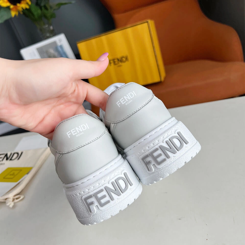 Flexible Fendi Match 3396