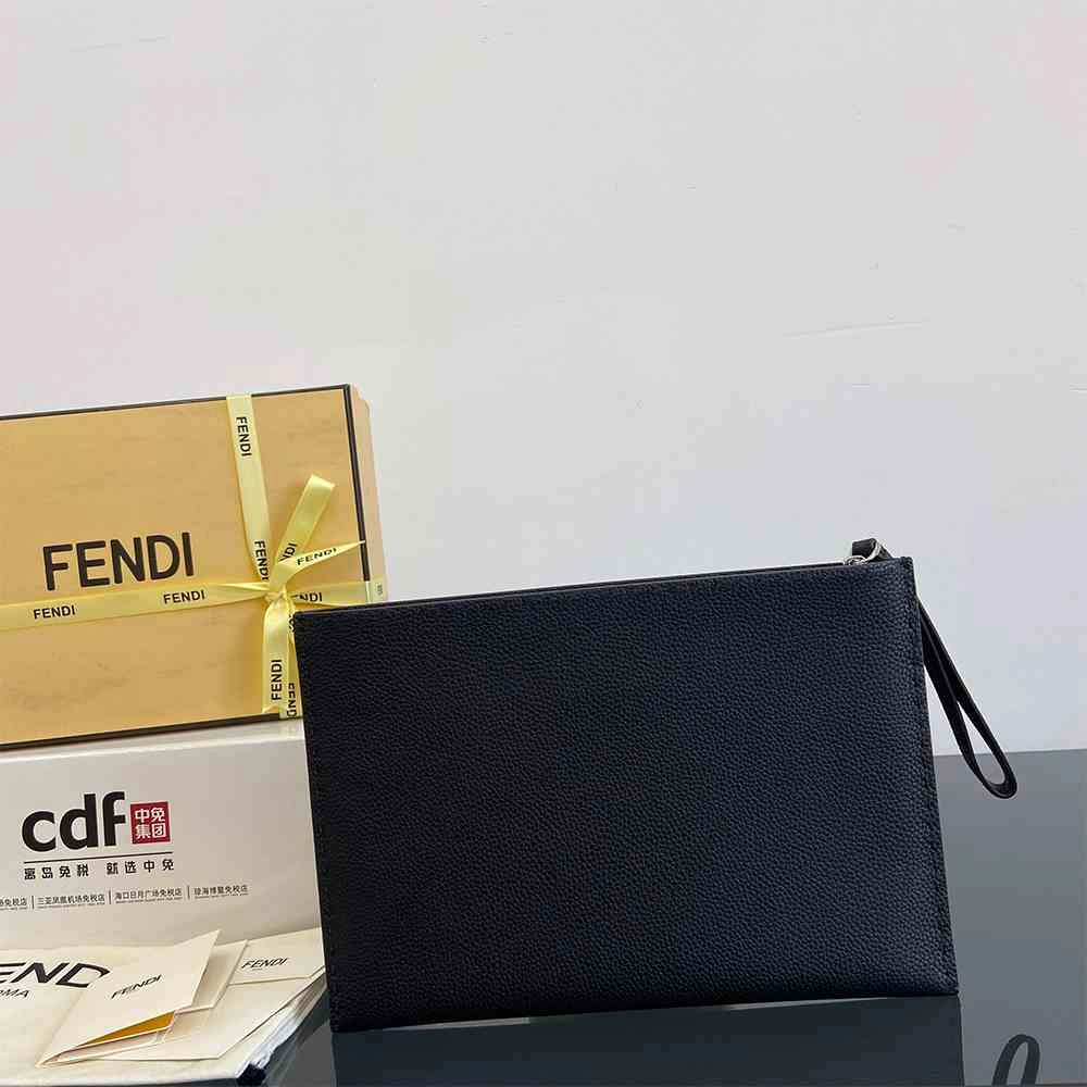 Durable Fendi Selleria Flat Pouch Medium 3056