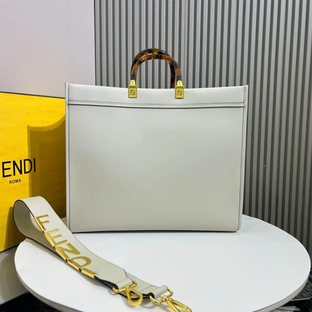 Lightweight Fendi Sunshine Large 3092