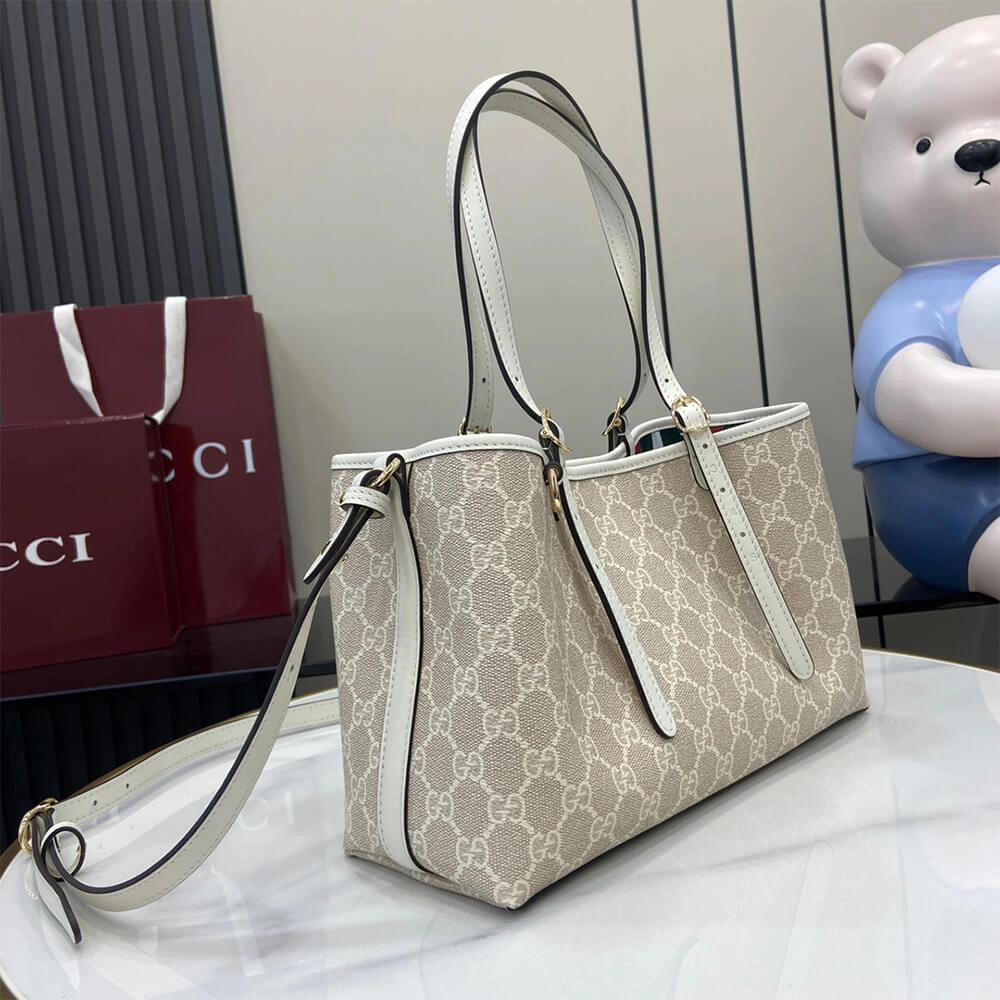 GG Emblem medium tote bag AllSeason 981