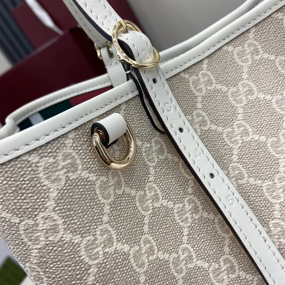 GG Emblem medium tote bag AllSeason 981