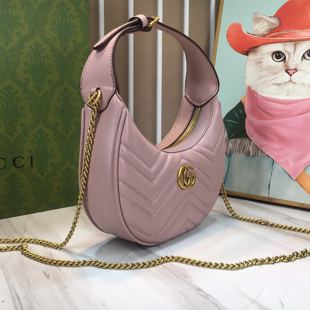 Youthful GG Marmont Mini Shoulder Bag 1070