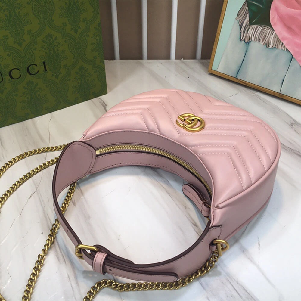 Youthful GG Marmont Mini Shoulder Bag 1070
