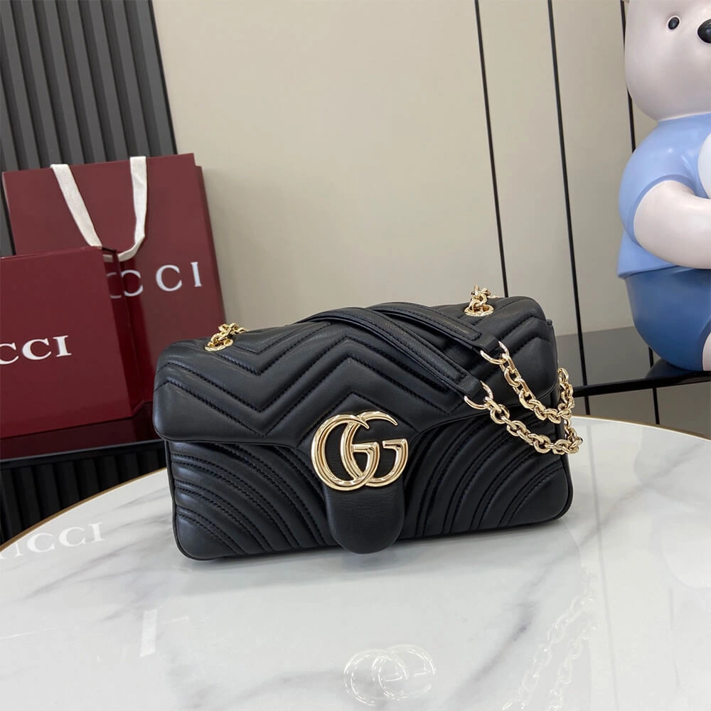 GG Marmont medium shoulder bag Practical 1041