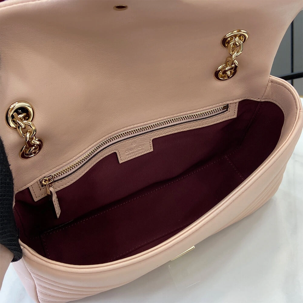 GG Marmont medium shoulder bag Bright 960