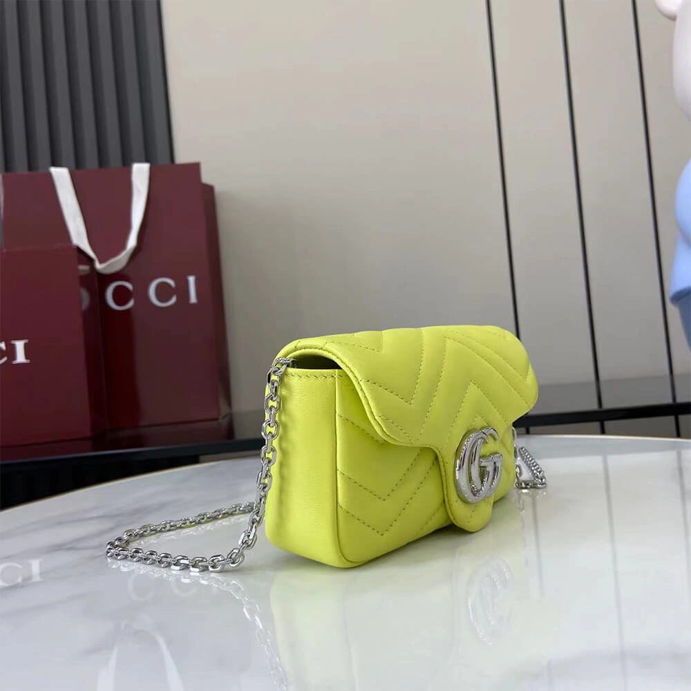 UrbanChic GG Marmont mini shoulder bag 951