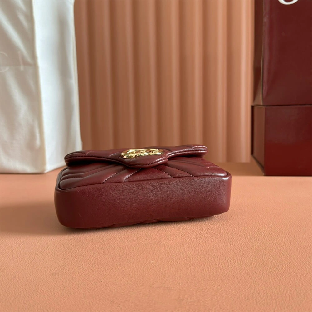 Compact GG Marmont mini shoulder bag 1047
