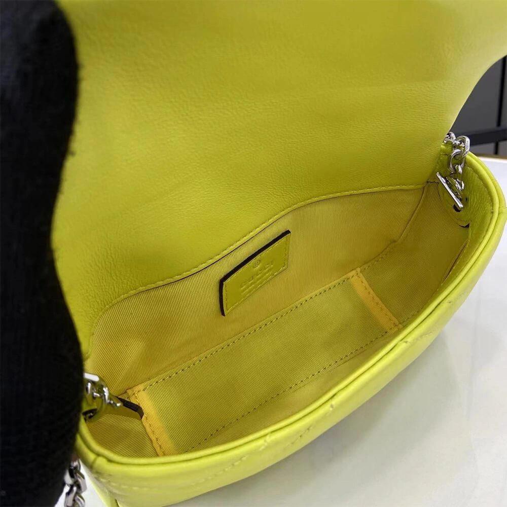 UrbanChic GG Marmont mini shoulder bag 951
