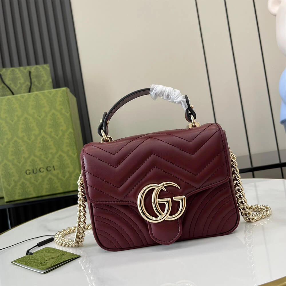 Stylish GG Marmont mini top handle bag 977