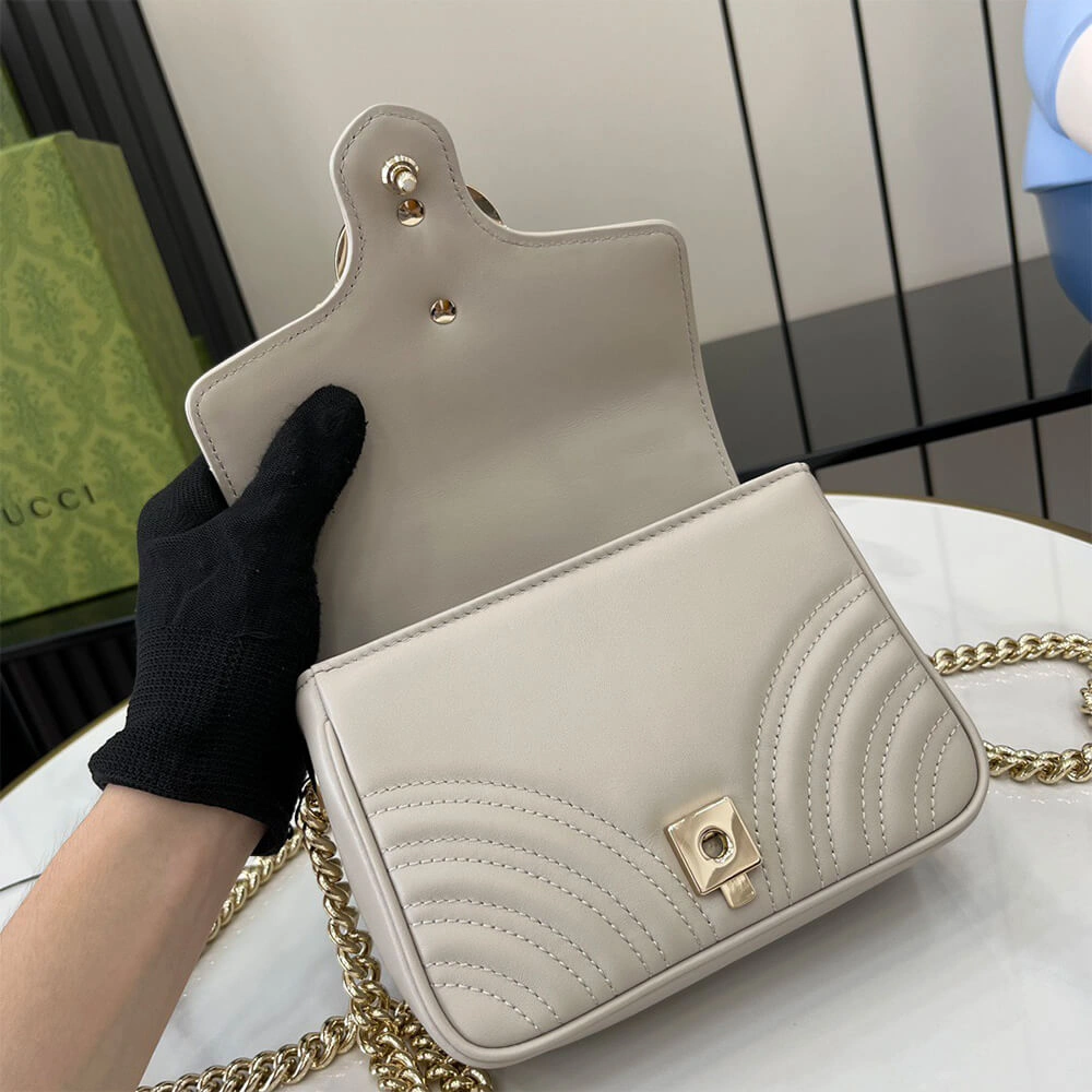 AllSeason GG Marmont mini top handle bag 1030