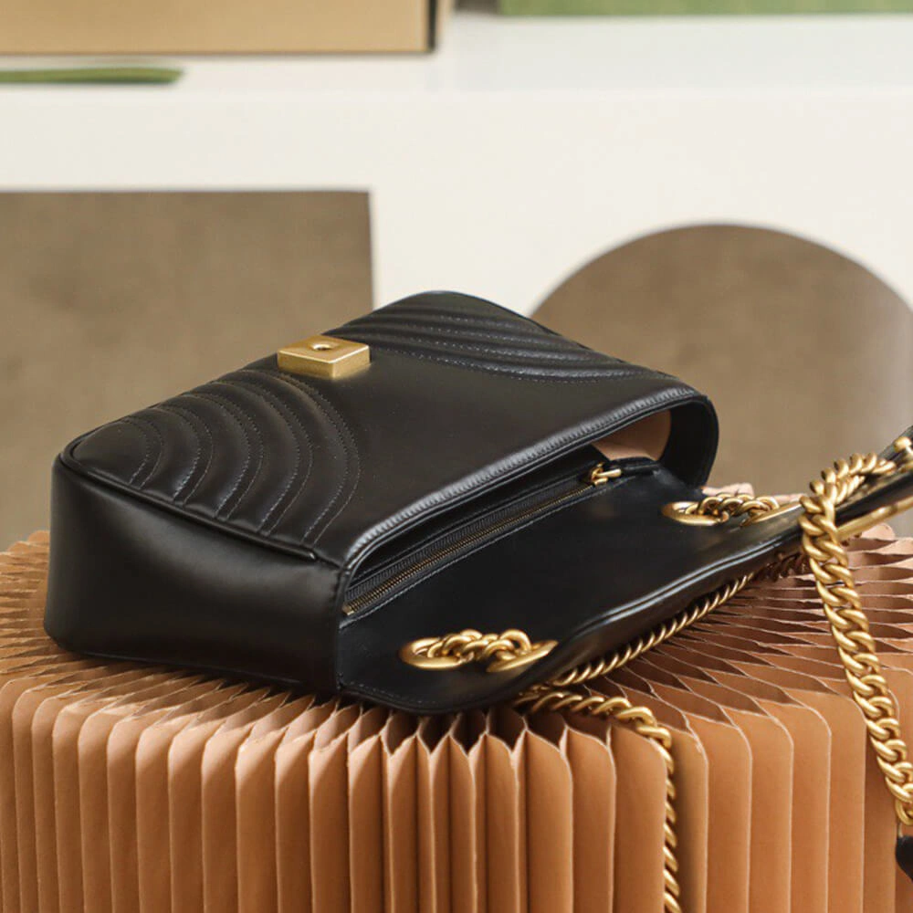 FashionForward GG Marmont small matelasse shoulder bag 1138