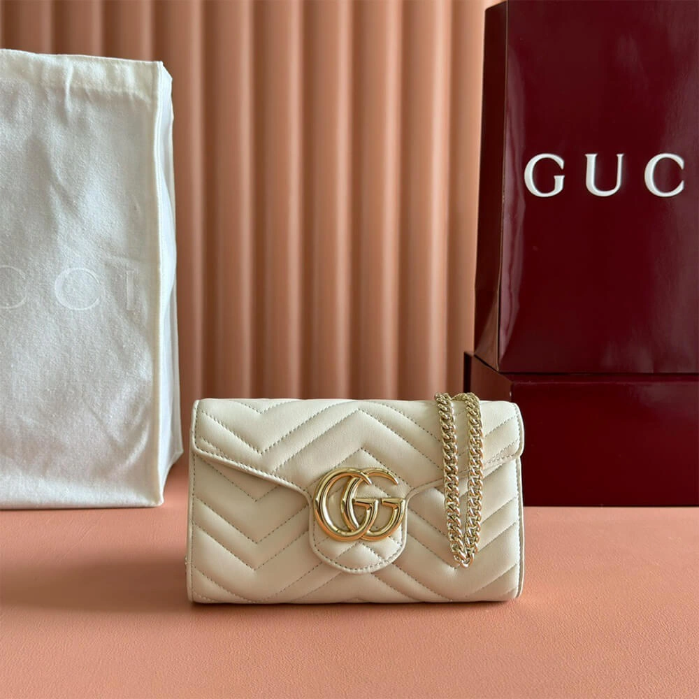 DailyWear GG Marmont wallet on chain 1028