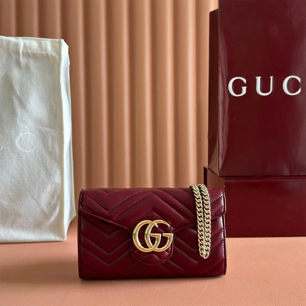 TechFriendly GG Marmont wallet on chain 1050