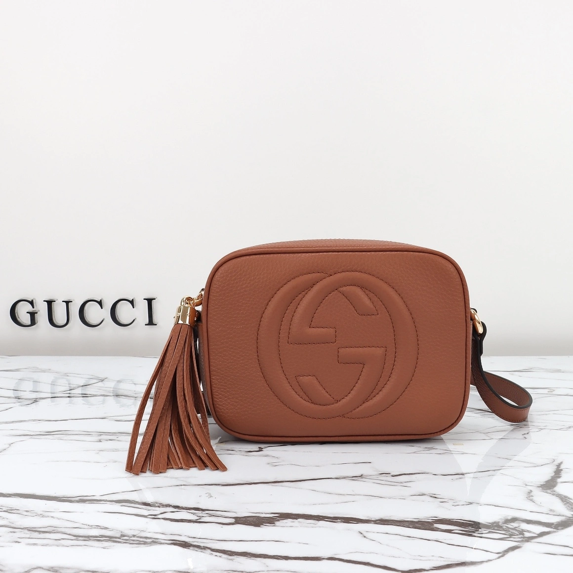 ComfortFit GG Pebbled Calfskin Small Soho Disco Bag 1044