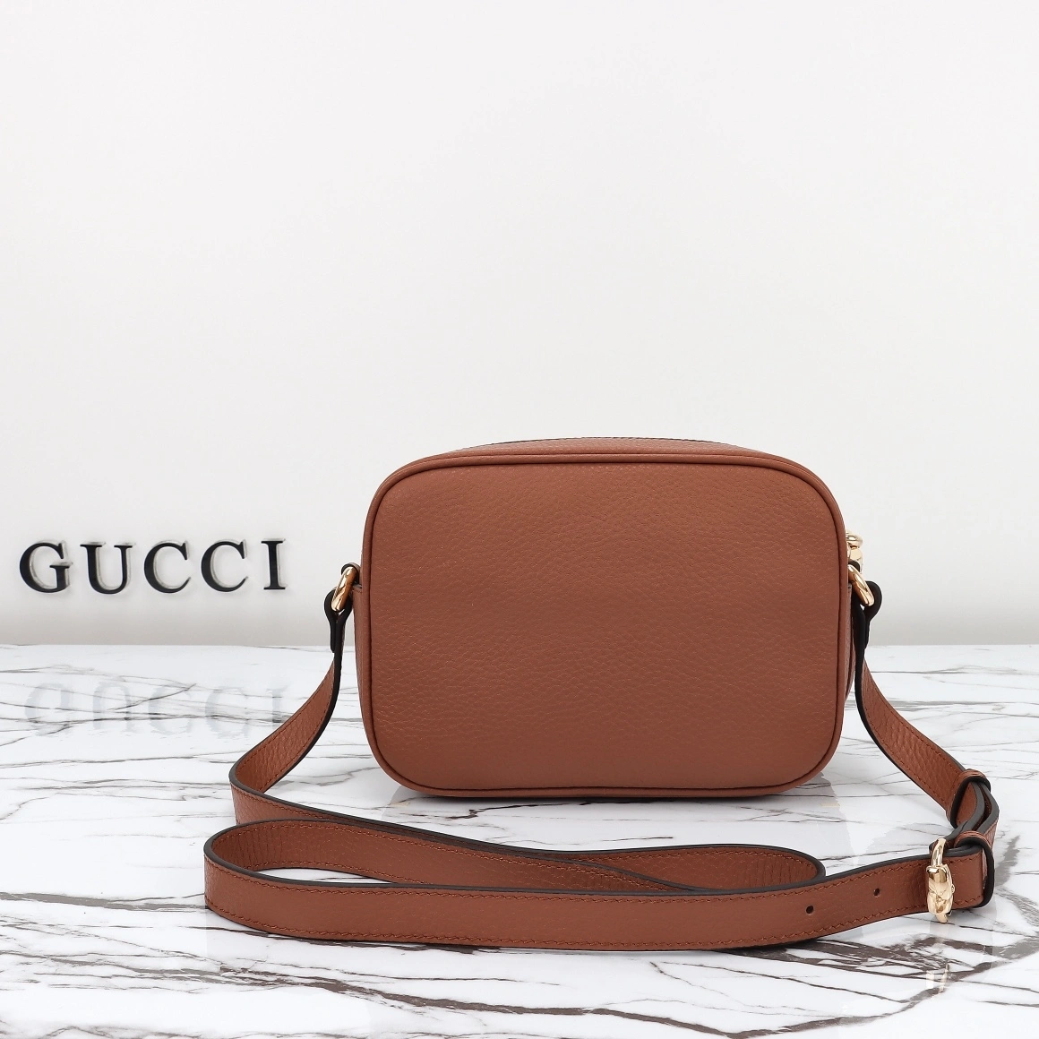 ComfortFit GG Pebbled Calfskin Small Soho Disco Bag 1044