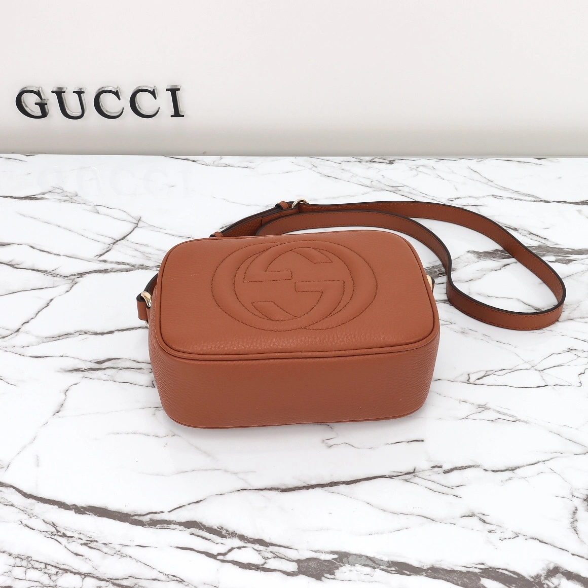 ComfortFit GG Pebbled Calfskin Small Soho Disco Bag 1044