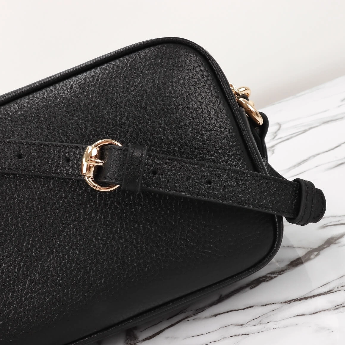 Unique GG Pebbled Calfskin Small Soho Disco Bag 1021