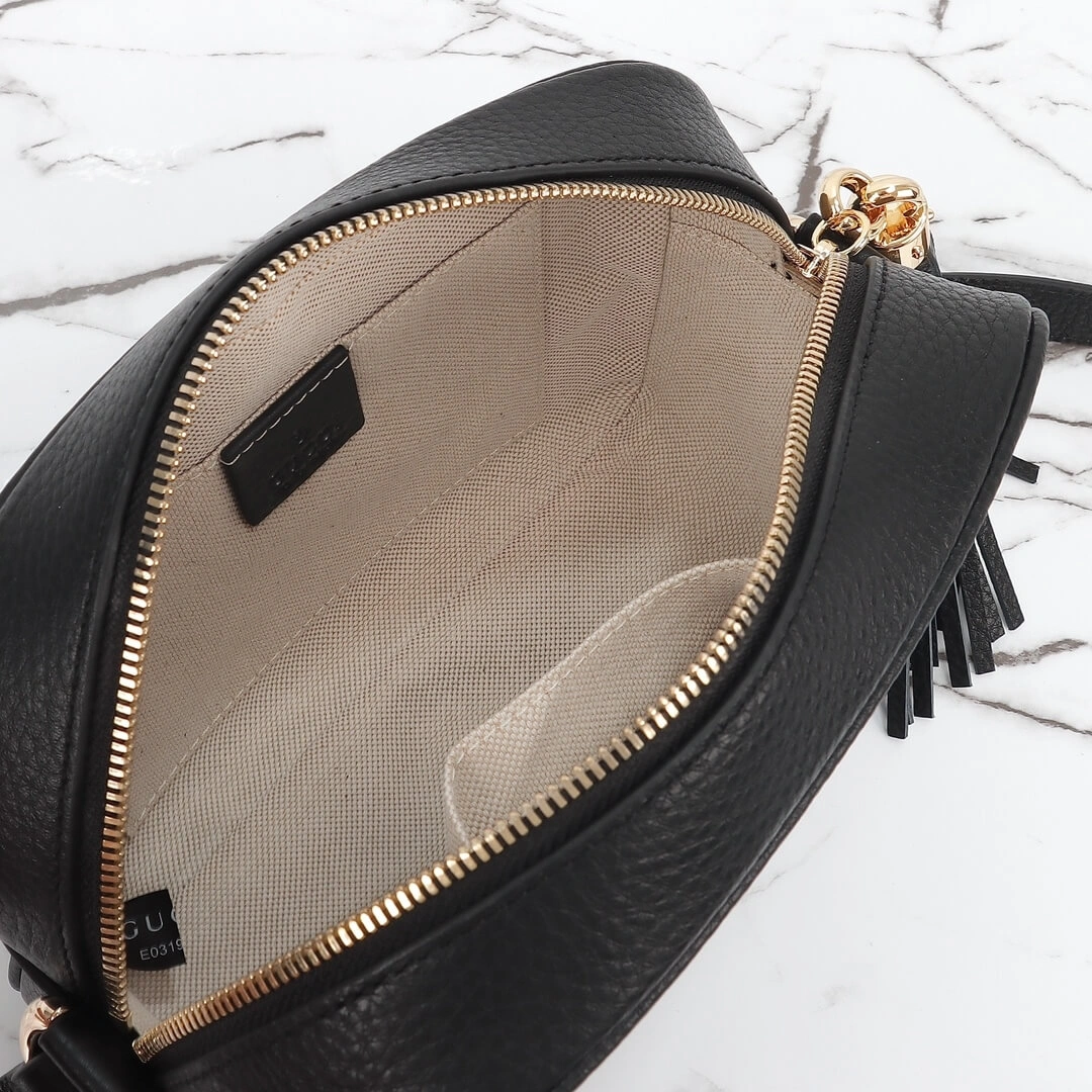 Unique GG Pebbled Calfskin Small Soho Disco Bag 1021