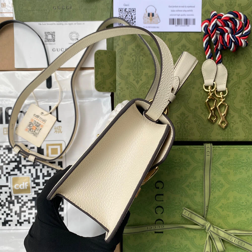 GG Sylvie Bee Star mini leather bag Compact 1106