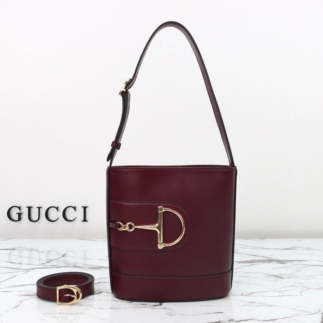 Trendy Gucci 73 mini bucket bag 1089