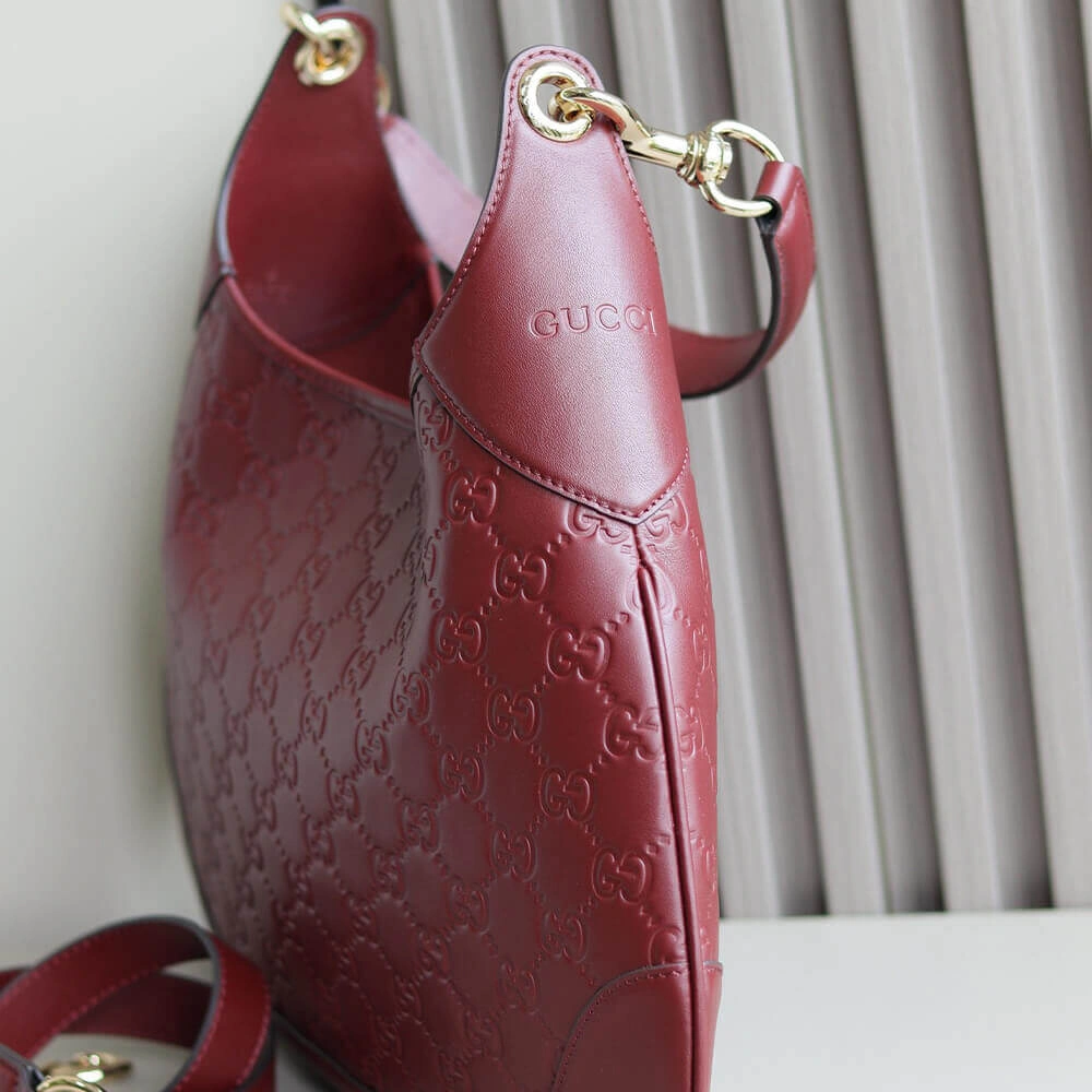 Trendy Gucci B medium shoulder bag(HIGH-END GRADE) 1026