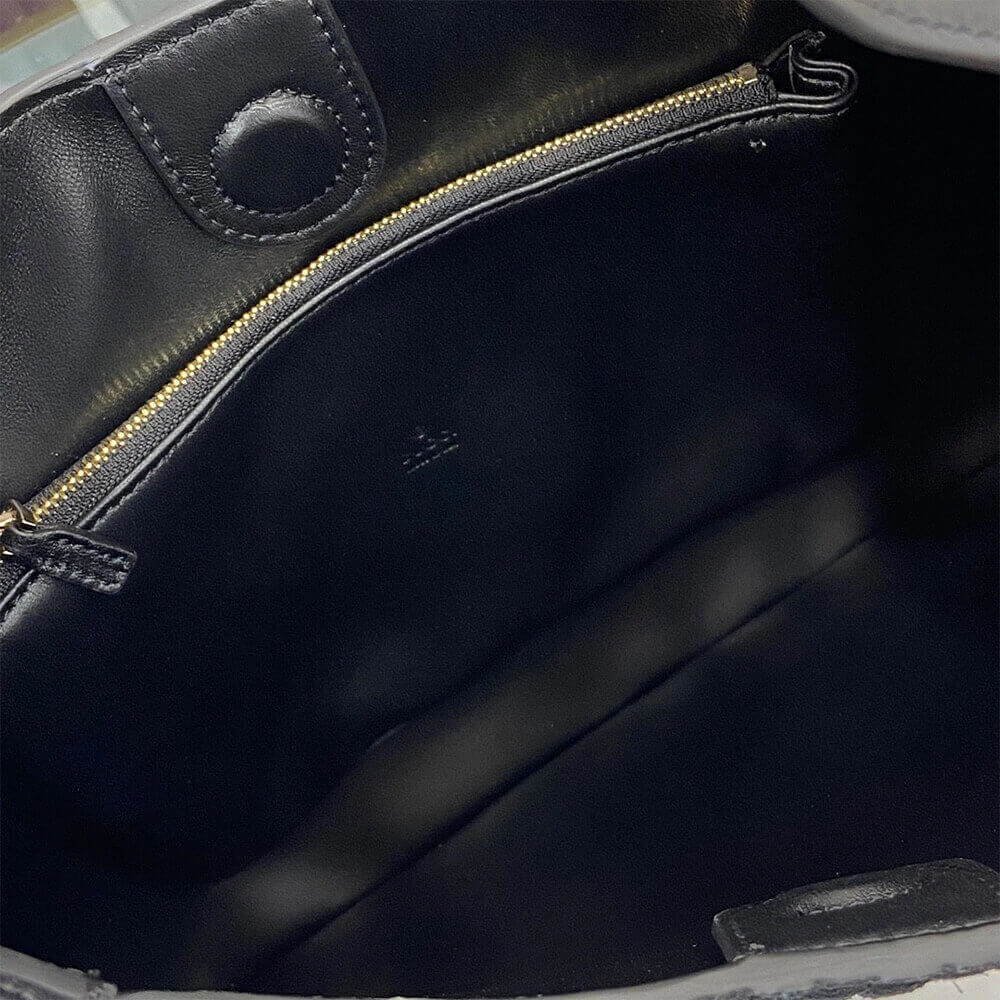 Gucci B medium shoulder bag(HIGH-END GRADE) QuickDry 994