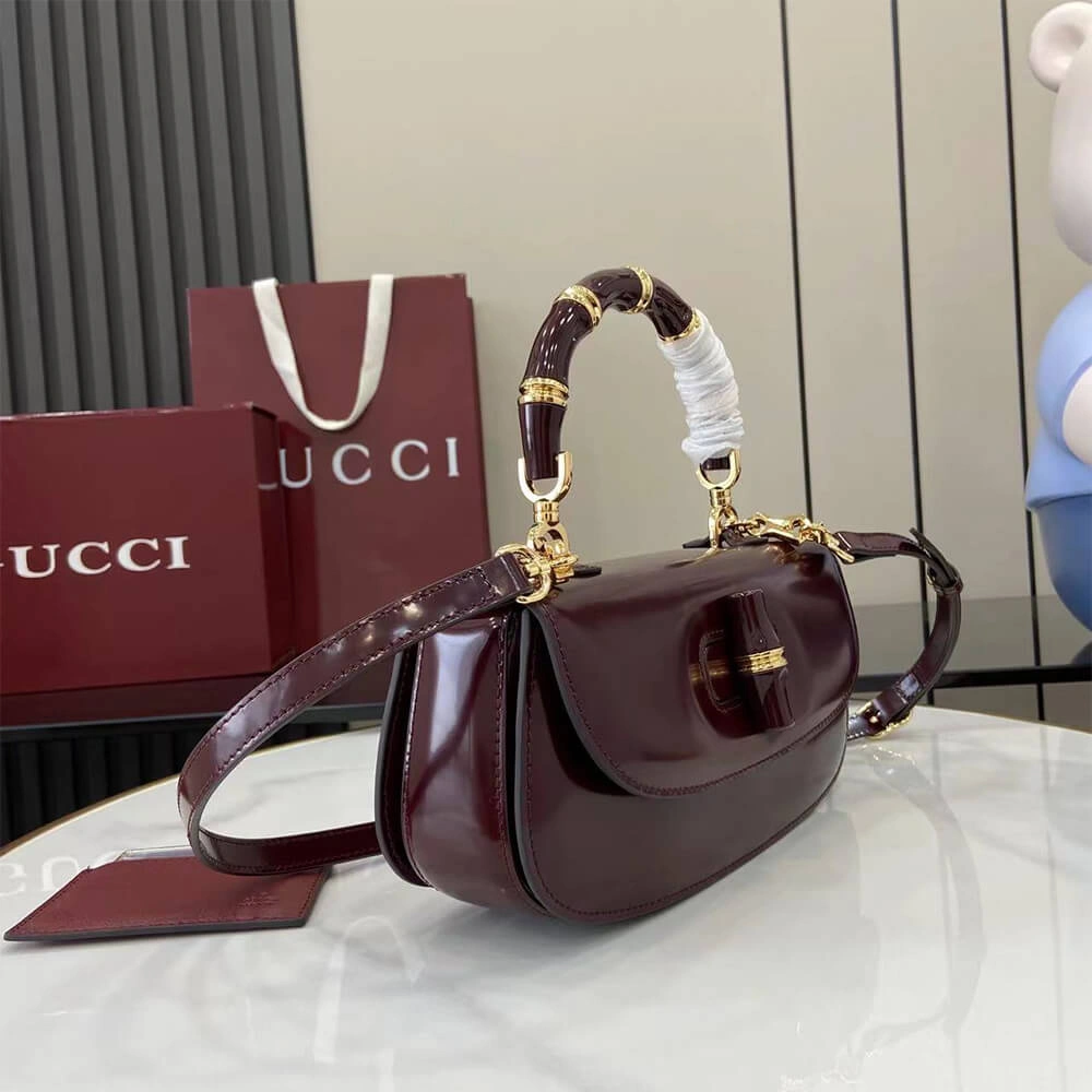 Gucci Bamboo Diva medium bag(HIGH-END GRADE) Snug 965