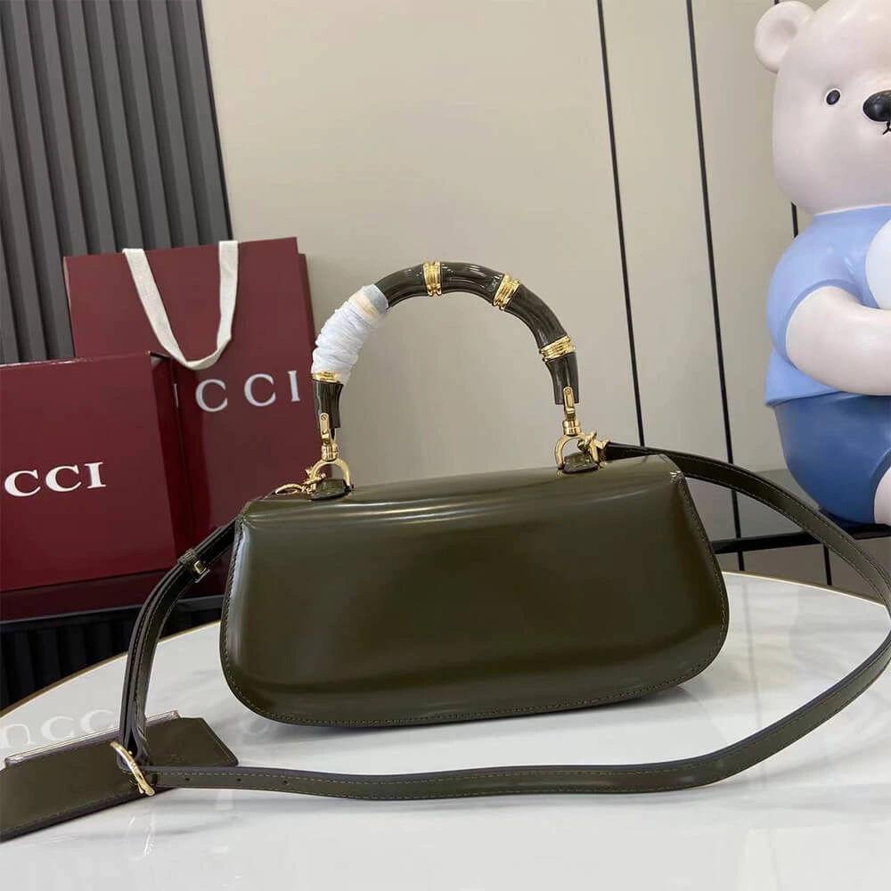 Gucci Bamboo Diva medium bag(HIGH-END GRADE) Stylish 954