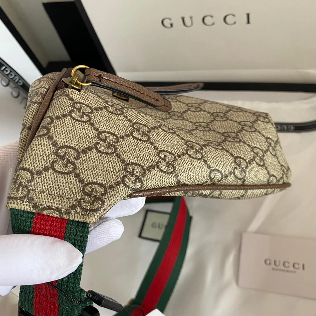 Sophisticated Gucci Belt Bag 1219