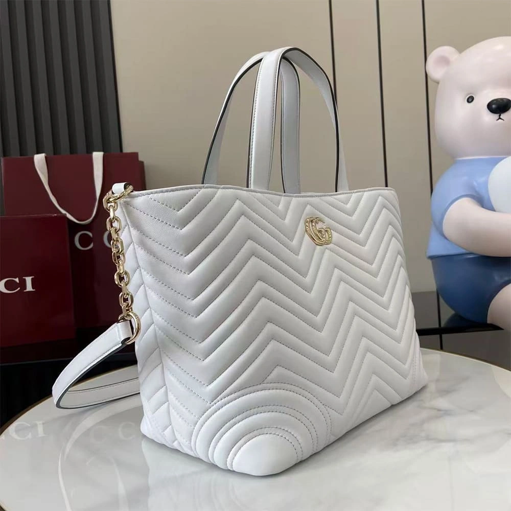 Gucci Betty medium tote bag Cozy 956