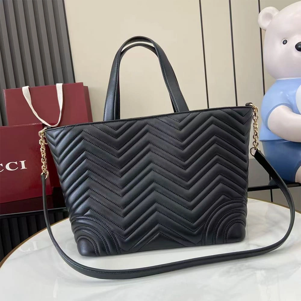 Elegant Gucci Betty medium tote bag 992