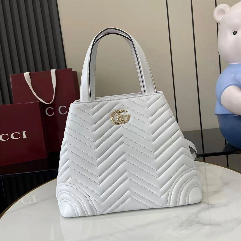Gucci Betty medium tote bag Cozy 956