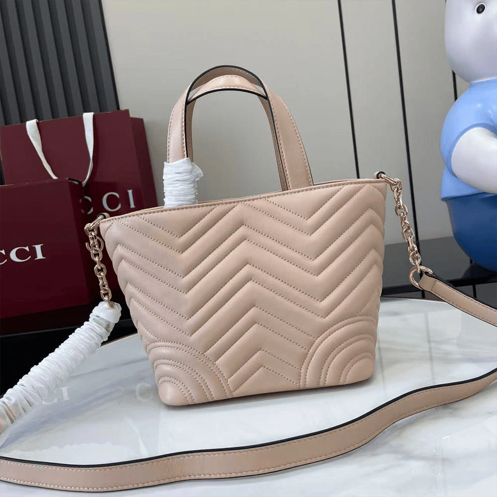 MoistureWicking Gucci Betty small tote bag 958