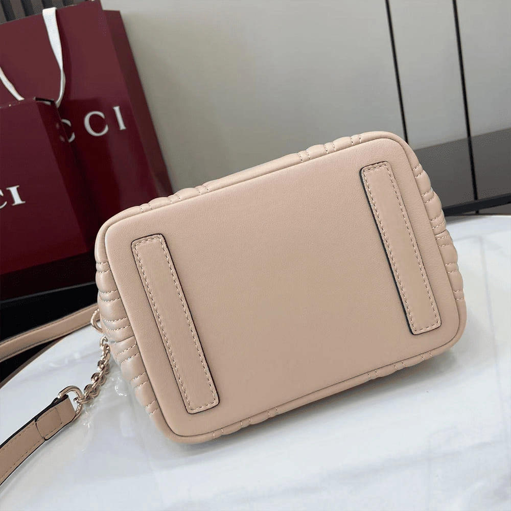 MoistureWicking Gucci Betty small tote bag 958