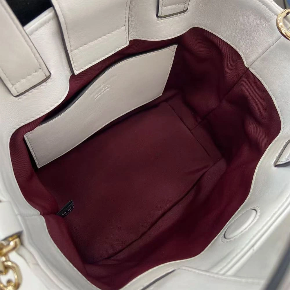 Vibrant Gucci Betty small tote bag 952