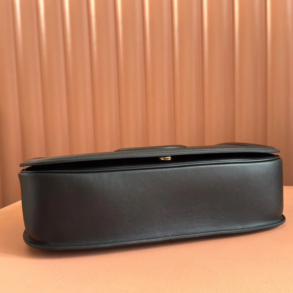 Durable Gucci Blondie medium top handle bag 984