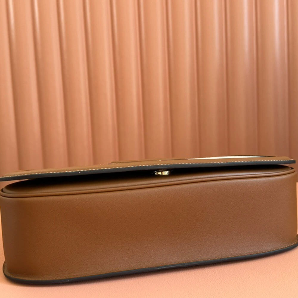 TechFriendly Gucci Blondie medium top handle bag 1033