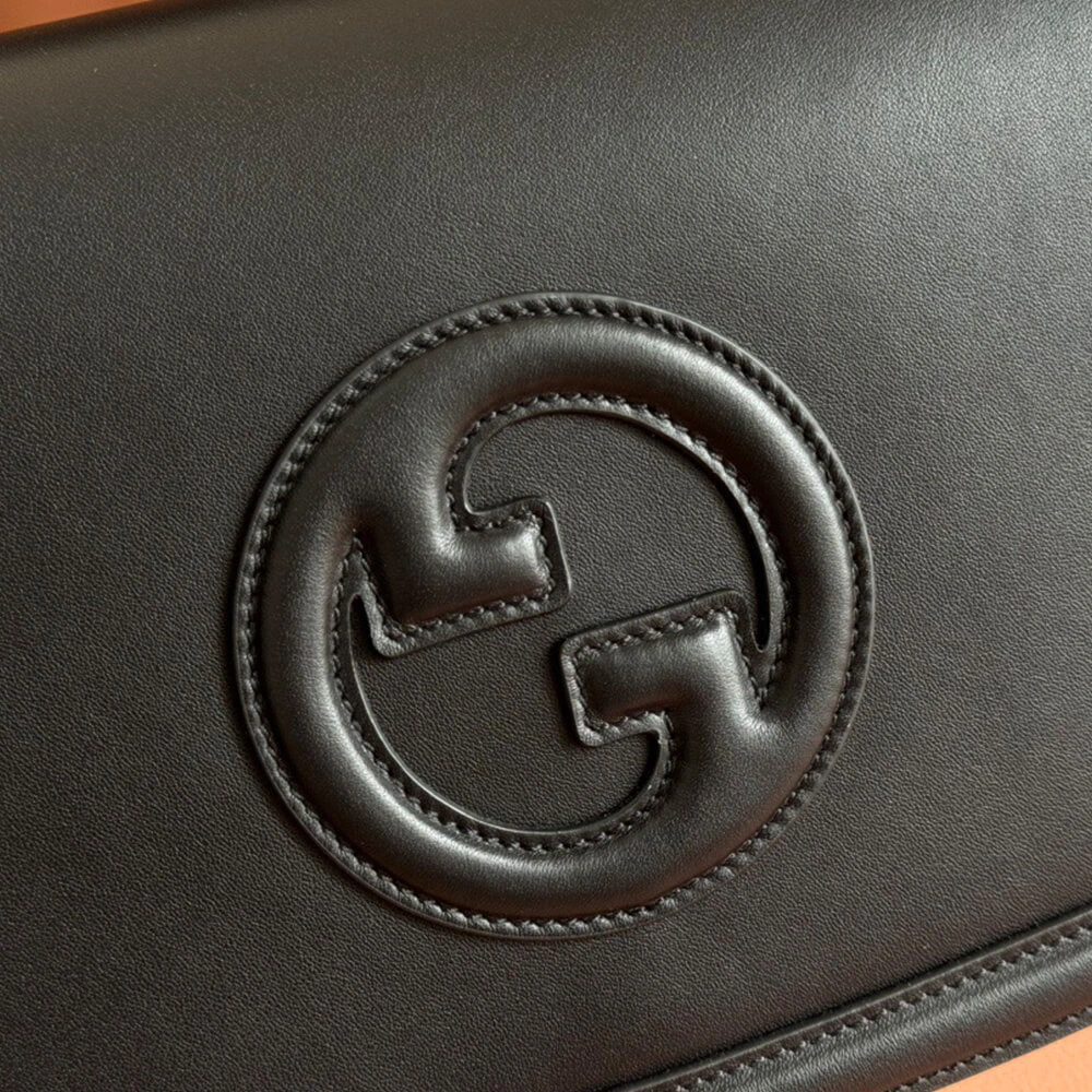 Durable Gucci Blondie medium top handle bag 984